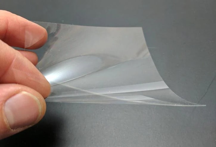 کاغذ شیشه ای چیست و چه فرقی با سلفون دارد؟