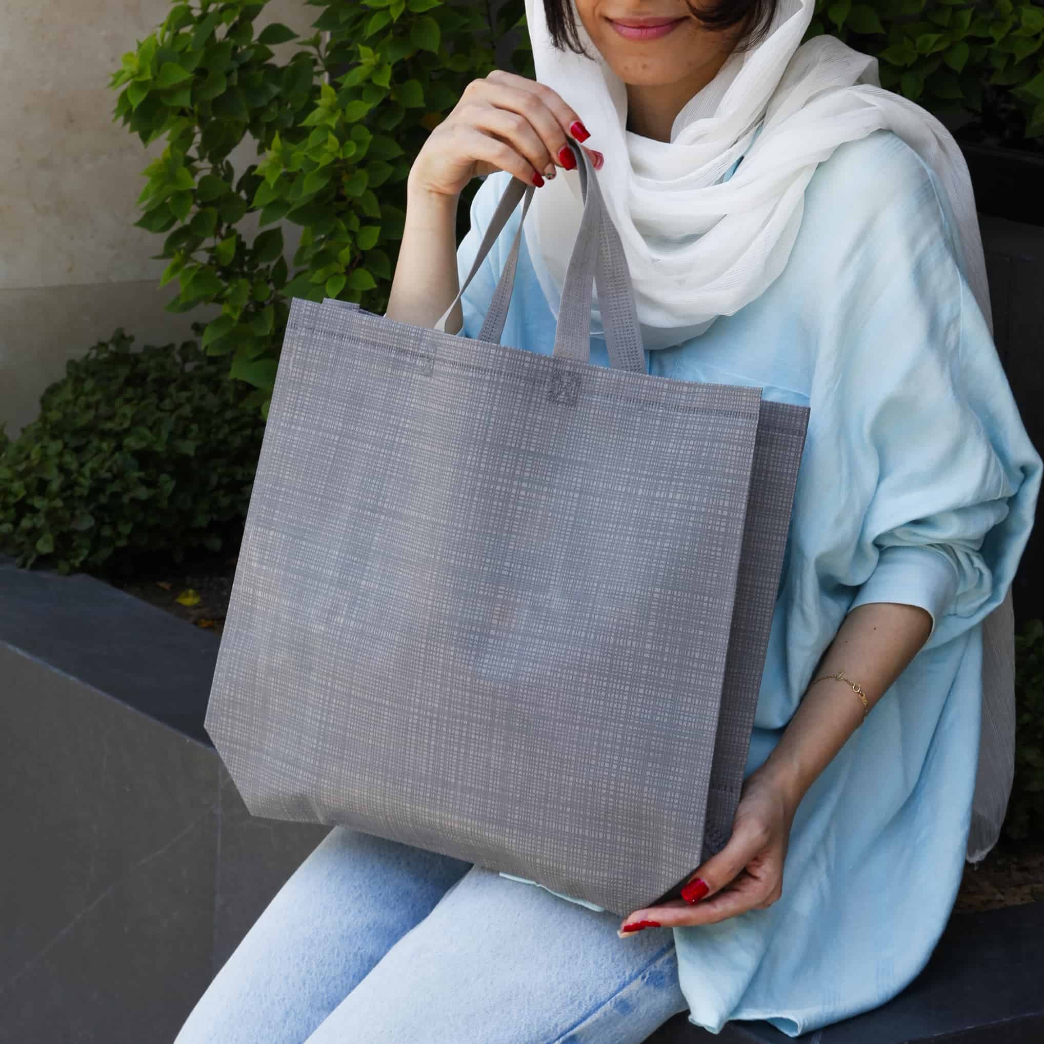 ساک اسپان دوخت حرارتی فول گاست افقی 30×40 طوسی روشن طرح کتان