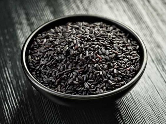 با برنج سیاه آشنا شوید: 6 خاصیت مصرف برنج سیاه