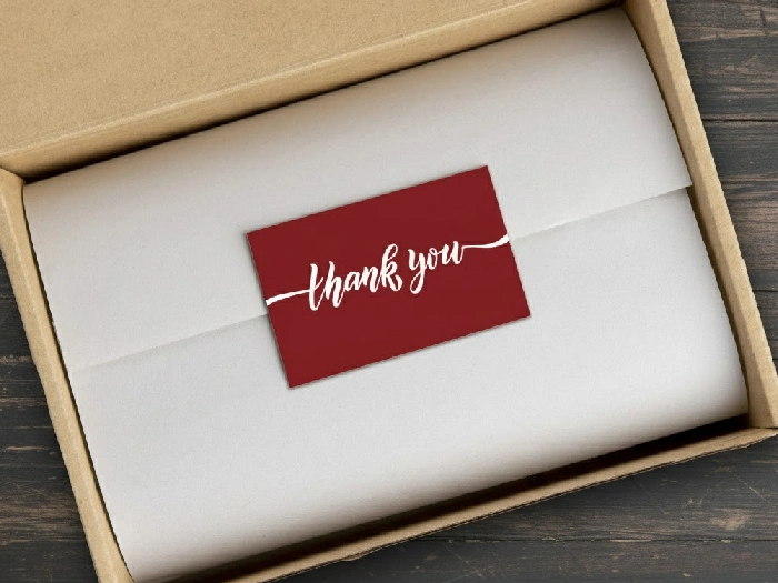 کارت تشکر درون جعبه کیبوردی