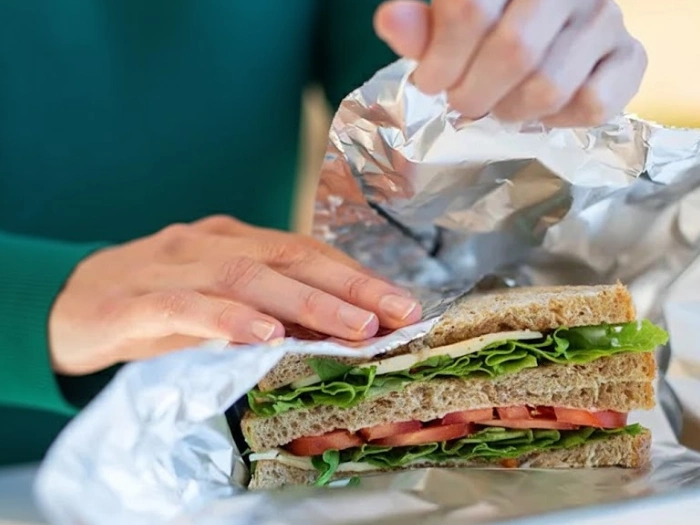 پیچاندین ساندویچ در پاکت متالایز