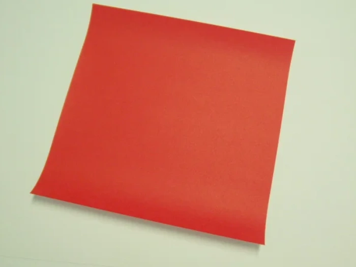 ساخت جعبه کادو با کاغذ مرحله یک