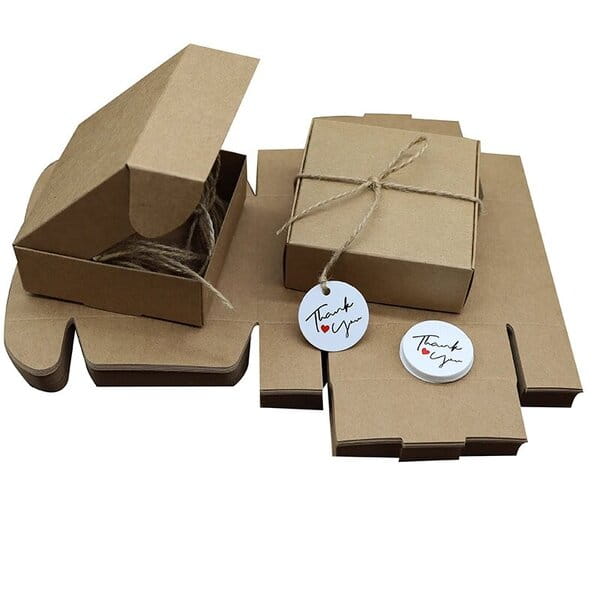 بسته بندی عروسک با جعبه 