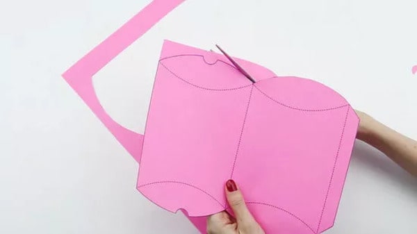 آموزش ساخت جعبه شکلات ولنتاین بالشتی